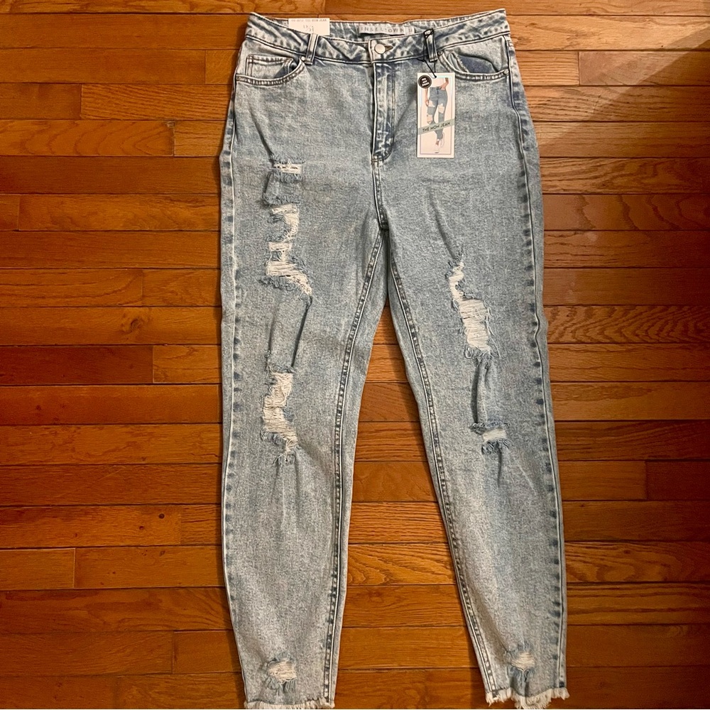 Tinseltown Light Blue Distressed Ankle Jeans